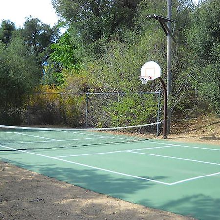 Oakzanita Springs Camping Resort Cabin 1 Descanso Buitenkant foto